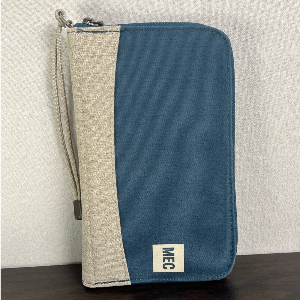 MEC Wallet Blue Canvas Zip Around Travel Wristlet Durable Travel